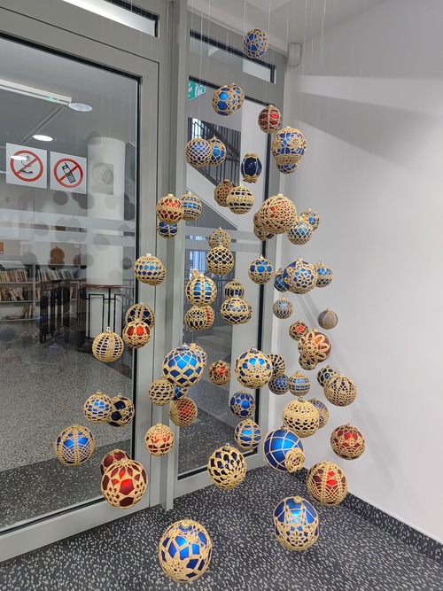 Zdięcie czytelni biblioteki Wydziału MIM